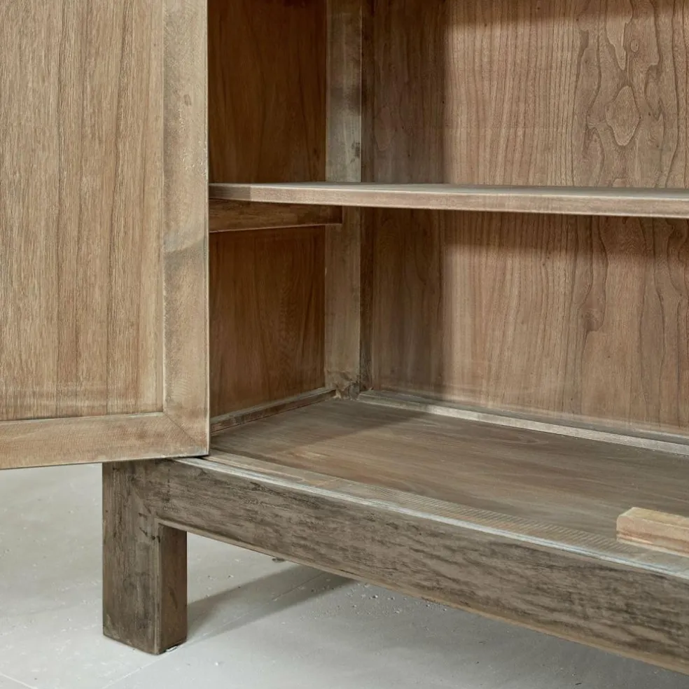 Commode Tarikah