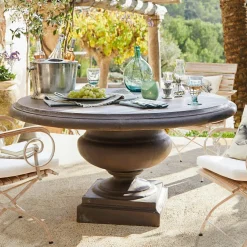 Table Monterey