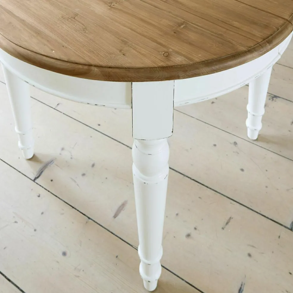 Table Pinecrest